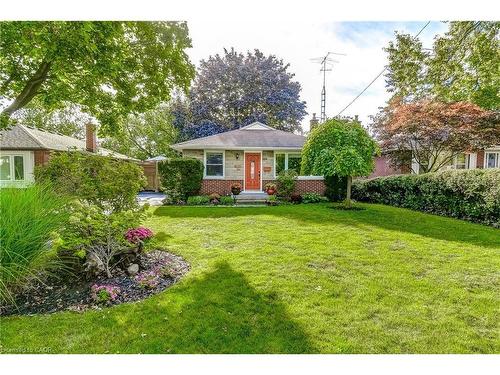 1216 De Quincy Crescent, Burlington, ON - Outdoor