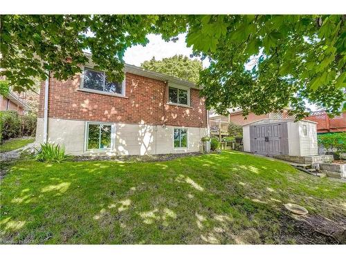1216 De Quincy Crescent, Burlington, ON - Outdoor