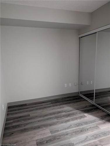202-736 Old Albert Street, Waterloo, ON - Indoor Photo Showing Other Room