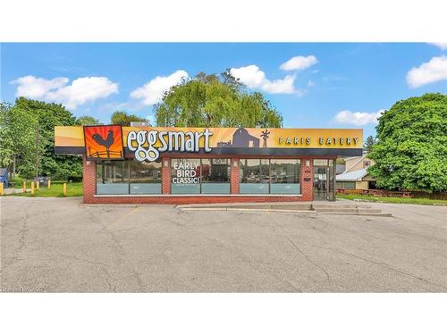 156 Dundas Street E, Paris, ON 