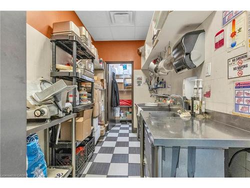 156 Dundas Street E, Paris, ON 