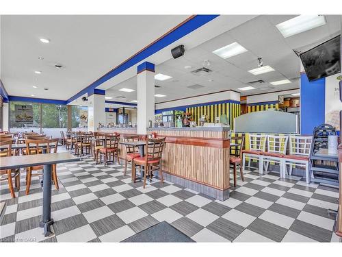 156 Dundas Street E, Paris, ON 