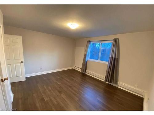 4-10 Main Street, Halton, ON - Indoor Photo Showing Other Room