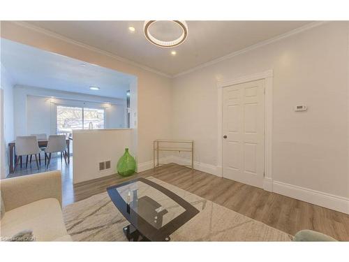 88 Wellington Street N, Kitchener, ON - Indoor Photo Showing Other Room