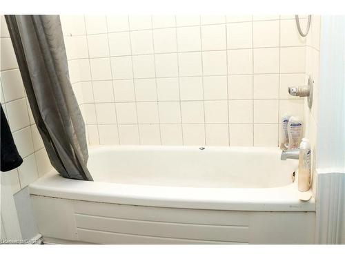 88 Wellington Street N, Kitchener, ON - Indoor Photo Showing Bathroom