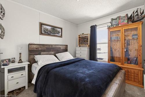 29 Hickory Hollow, Nanticoke, ON - Indoor Photo Showing Bedroom