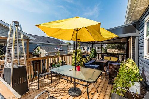 29 Hickory Hollow, Nanticoke, ON - Outdoor With Deck Patio Veranda With Exterior