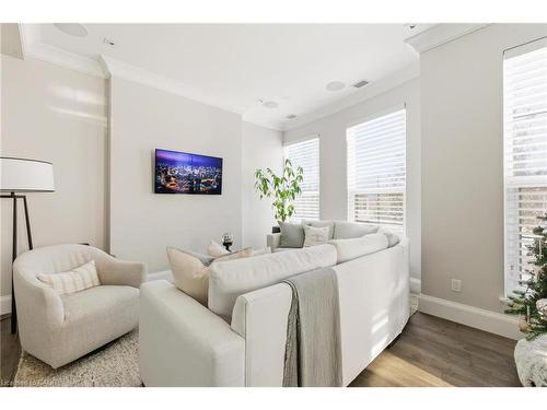 Th10-155 Caroline Street S, Waterloo, ON - Indoor With Fireplace