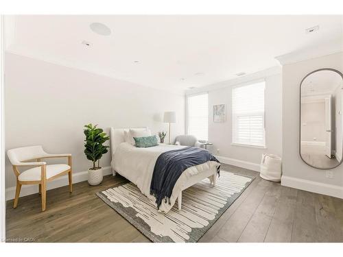Th10-155 Caroline Street S, Waterloo, ON - Indoor Photo Showing Bedroom
