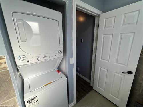 306 East 22Nd Street, Hamilton, ON - Indoor Photo Showing Laundry Room