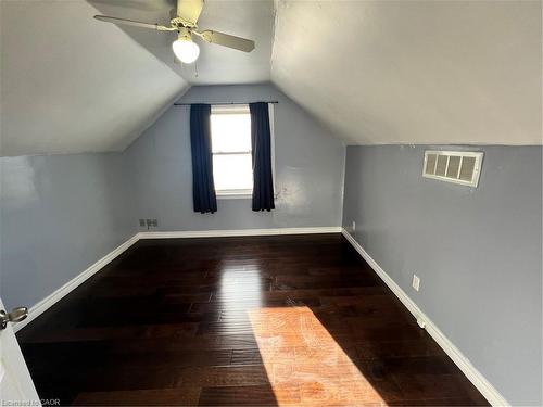 306 East 22Nd Street, Hamilton, ON - Indoor Photo Showing Other Room