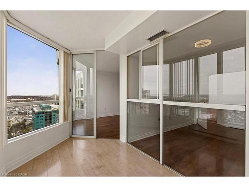 2212-4470 Tucana Court, Mississauga, ON - Indoor Photo Showing Other Room