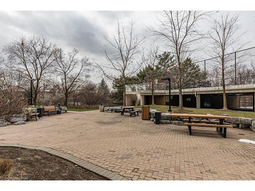 2212-4470 Tucana Court, Mississauga, ON - Outdoor