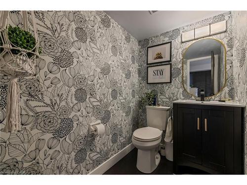 901-700 Dynes Road, Burlington, ON - Indoor Photo Showing Bathroom