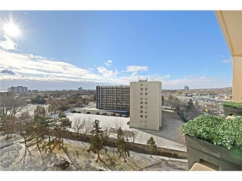 901-700 Dynes Road, Burlington, ON - Outdoor With View