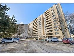 901-700 Dynes Road  Burlington, ON L7N 3M2