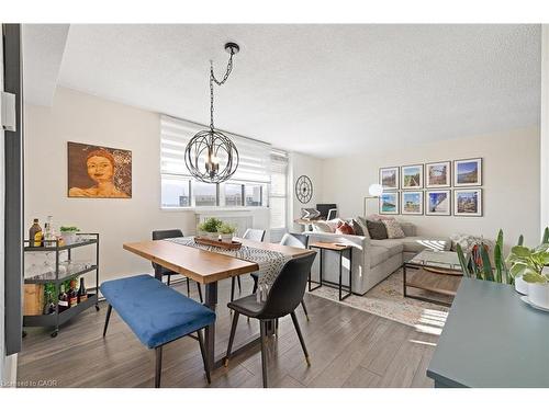 901-700 Dynes Road, Burlington, ON - Indoor