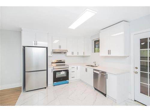 8 Leeds Street, Hamilton, ON - Indoor Photo Showing Kitchen With Stainless Steel Kitchen
