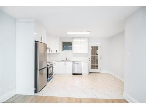 8 Leeds Street, Hamilton, ON - Indoor Photo Showing Kitchen With Stainless Steel Kitchen