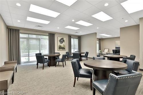 513-2486 Old Bronte Road, Oakville, ON - Indoor Photo Showing Dining Room