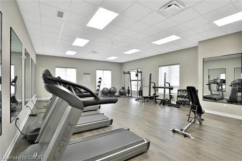 513-2486 Old Bronte Road, Oakville, ON - Indoor Photo Showing Gym Room