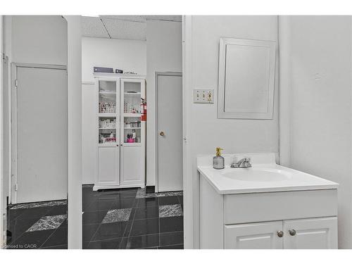 665 Plains Road E, Burlington, ON 