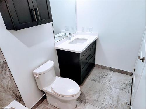1202-2007 James Street, Burlington, ON - Indoor Photo Showing Bathroom
