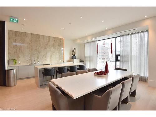 1202-2007 James Street, Burlington, ON - Indoor