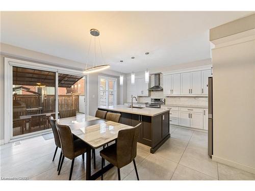 24 Macbean Crescent, Waterdown, ON - Indoor