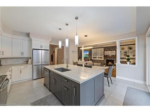 24 Macbean Crescent, Waterdown, ON - Indoor Photo Showing Kitchen With Upgraded Kitchen