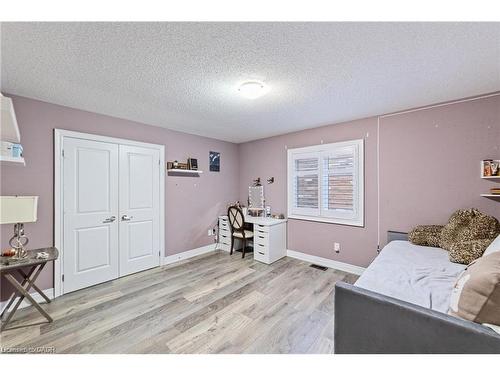 24 Macbean Crescent, Waterdown, ON - Indoor Photo Showing Bedroom