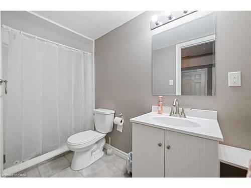24 Macbean Crescent, Waterdown, ON - Indoor Photo Showing Bathroom
