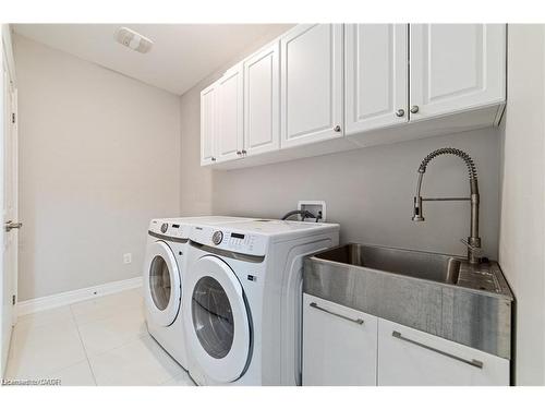 24 Macbean Crescent, Waterdown, ON - Indoor Photo Showing Laundry Room