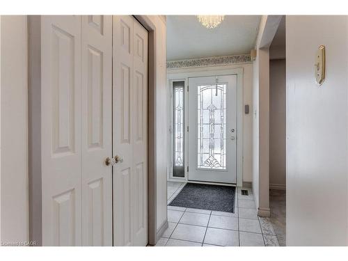 2374 Duncaster Drive, Burlington, ON - Indoor Photo Showing Other Room