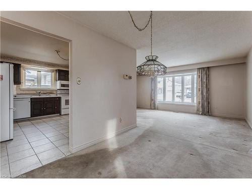 2374 Duncaster Drive, Burlington, ON - Indoor