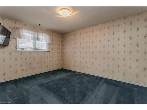 2374 Duncaster Drive, Burlington, ON - Indoor Photo Showing Other Room