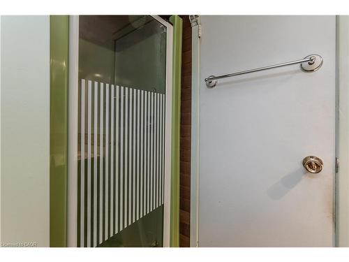 2374 Duncaster Drive, Burlington, ON - Indoor Photo Showing Bathroom