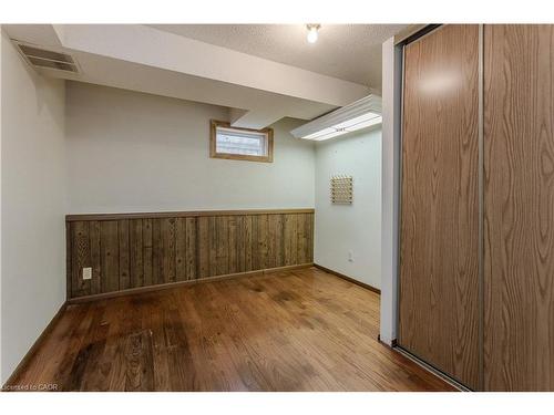 2374 Duncaster Drive, Burlington, ON - Indoor