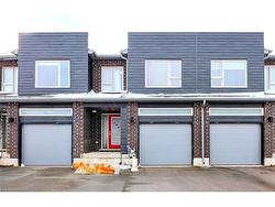 105 Pony Way  Kitchener, ON N2R 0R8