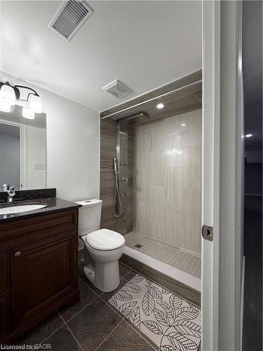 115 Bilanski Farm Road, Brantford, ON - Indoor Photo Showing Bathroom