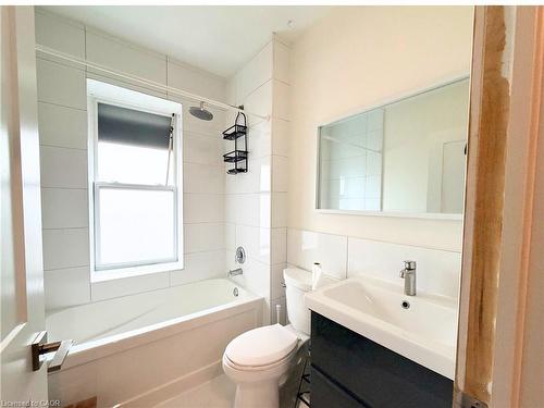 Lower-254 Emerald Street N, Hamilton, ON - Indoor Photo Showing Bathroom