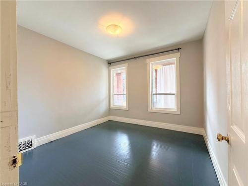 Lower-254 Emerald Street N, Hamilton, ON - Indoor Photo Showing Other Room