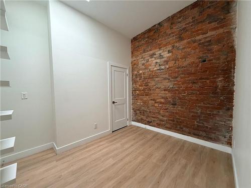 4-185 King Street E, Hamilton, ON - Indoor Photo Showing Other Room