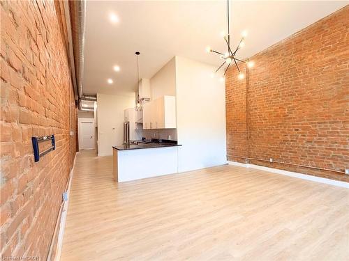 4-185 King Street E, Hamilton, ON - Indoor