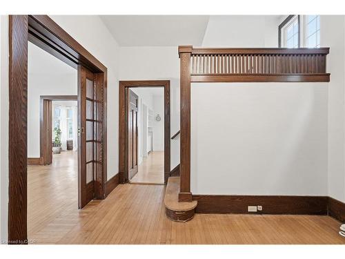 110 Houghton Avenue S, Hamilton, ON - Indoor Photo Showing Other Room