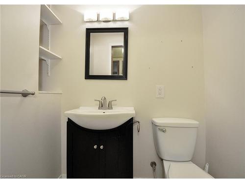 79 Gail Street, Cambridge, ON - Indoor Photo Showing Bathroom