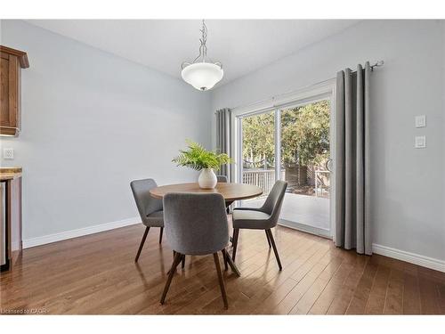 60A Eastview Road, Guelph, ON - Indoor Photo Showing Dining Room