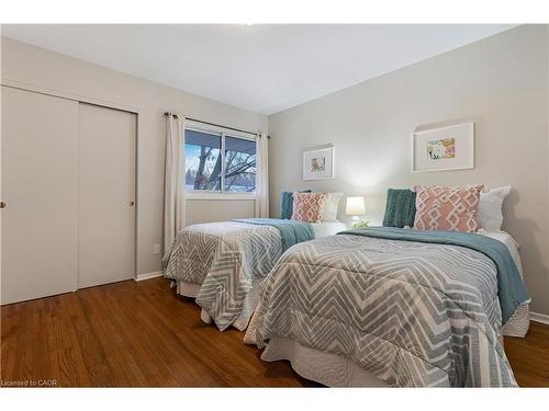 50-151 Parnell Road, St. Catharines, ON - Indoor Photo Showing Bedroom