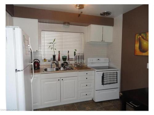 981 Mohawk Road E, Hamilton, ON 