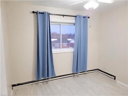 981 Mohawk Road E, Hamilton, ON 